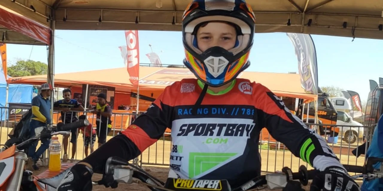Todo Mundo É Notícia! Ponta-grossense de 12 anos disputa Campeonato Brasileiro de Motocross