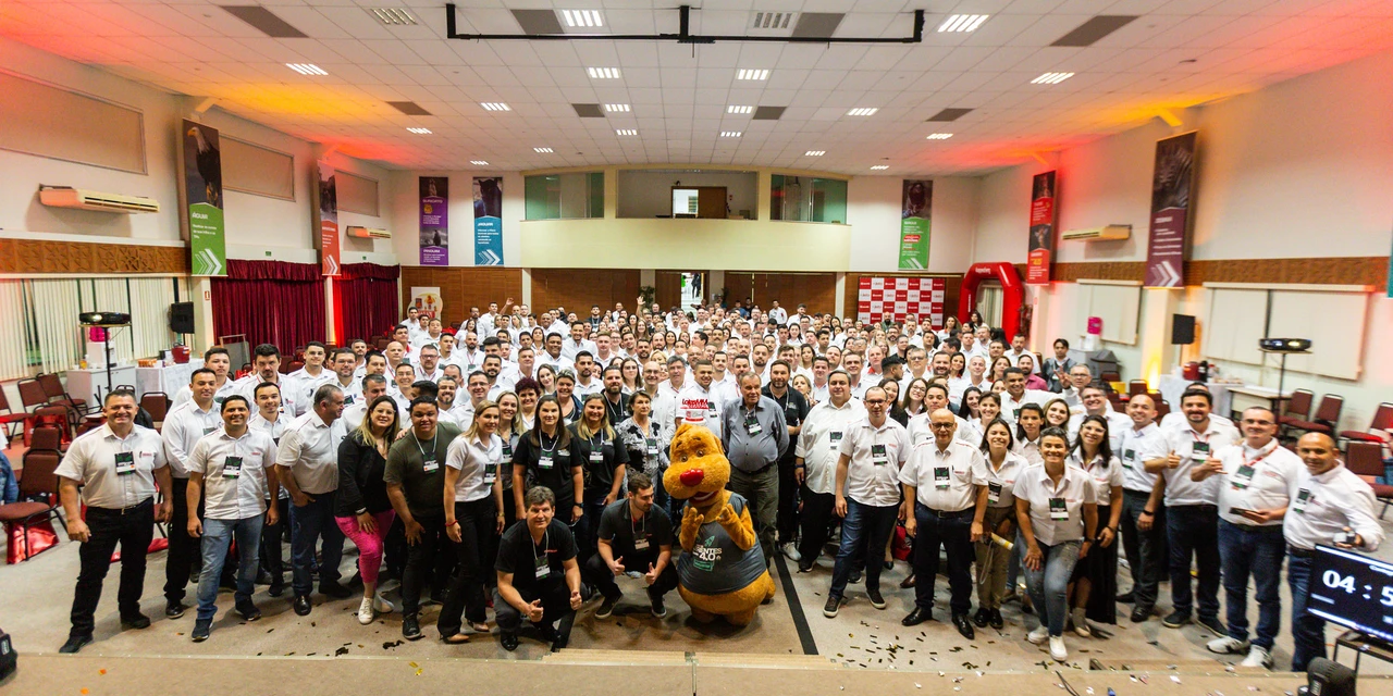 Pesquisa aponta que profissionais de venda do Grupo MM tem rendimentos acima da média nacional