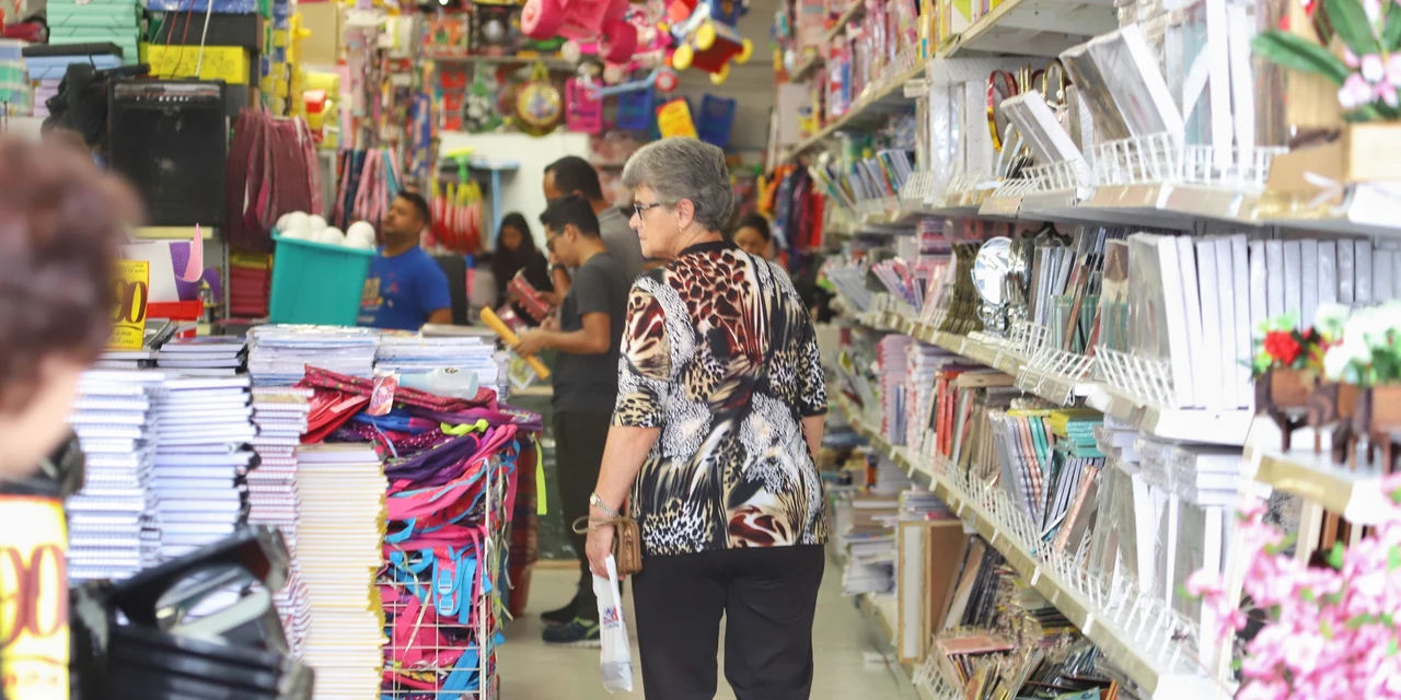 Comércio paranaense acumula alta de 2,07% no primeiro semestre