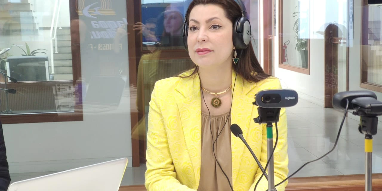 Juliana Ribeiro, da Eficácia Brasil, fala sobre a intoxicação plástica