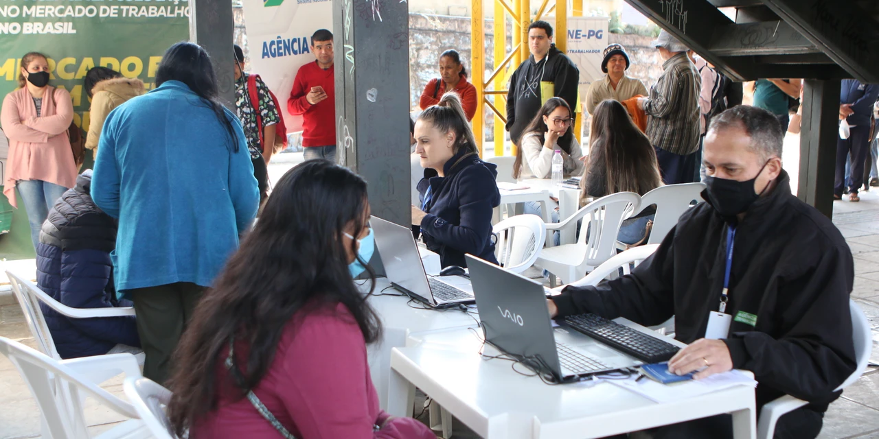 Agência do Trabalhador Móvel oferece 480 oportunidades de emprego nesta quinta (1º)