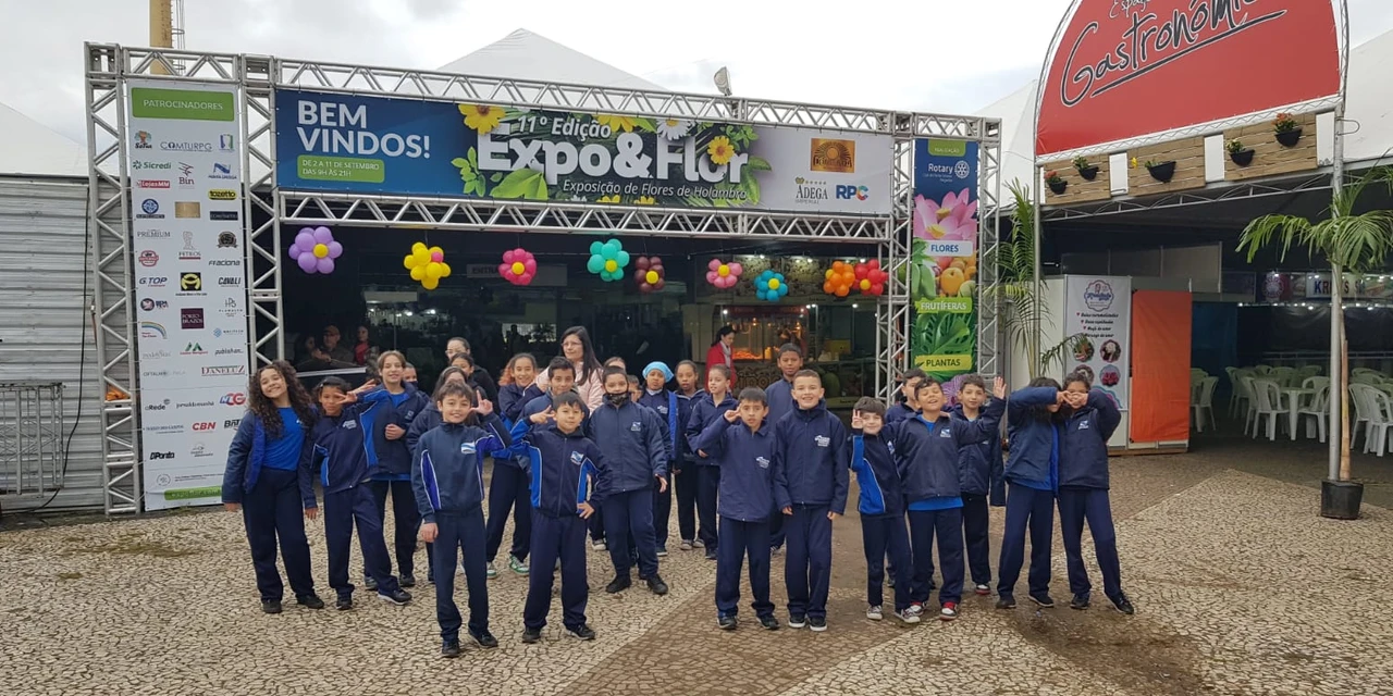 Expo&Flor recebe alunos da rede pública municipal de Ponta Grossa