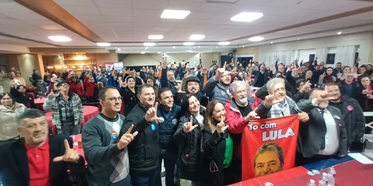 Samek reúne lideranças em Ponta Grossa