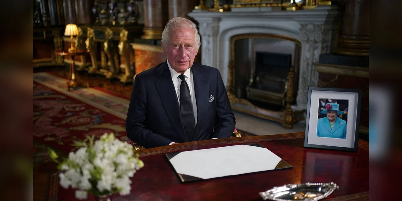 Charles III é proclamado soberano do Reino Unido