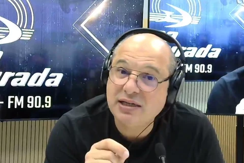 Vídeo: "Desfile 'racista' em Piraí do Sul. Será?", por João Barbiero