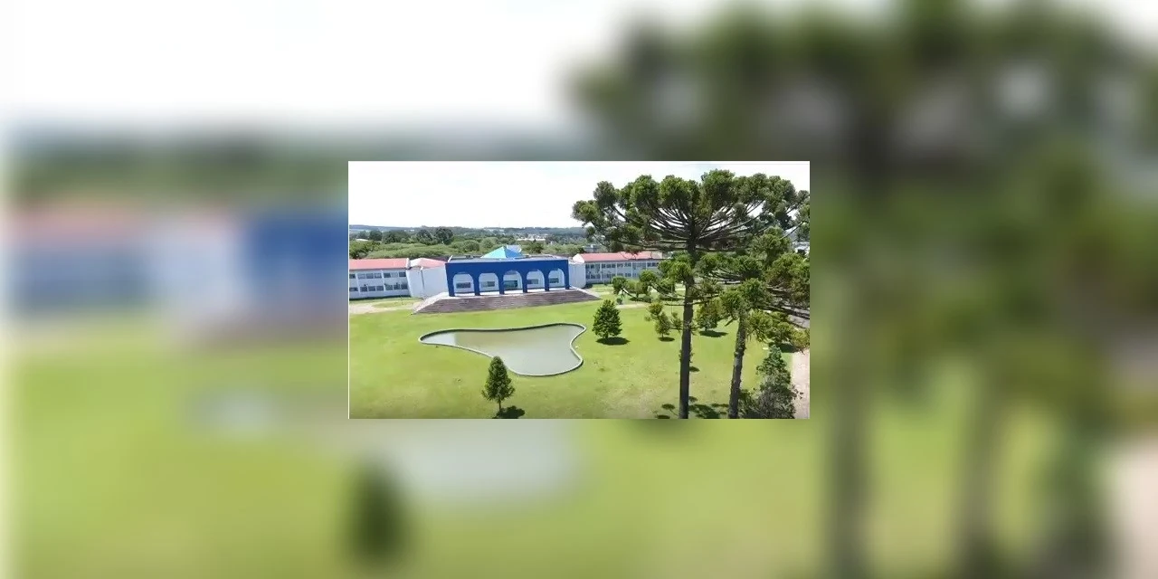 Estudantes da UEPG cobram expulsão de alunos acusados de troca de mensagens racistas, homofóbicas e de apologia ao nazismo