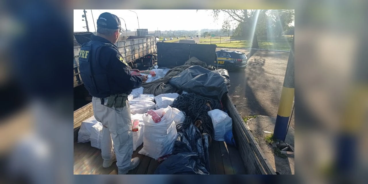 PRF apreende mais de 1,5 tonelada de maconha no Paraná