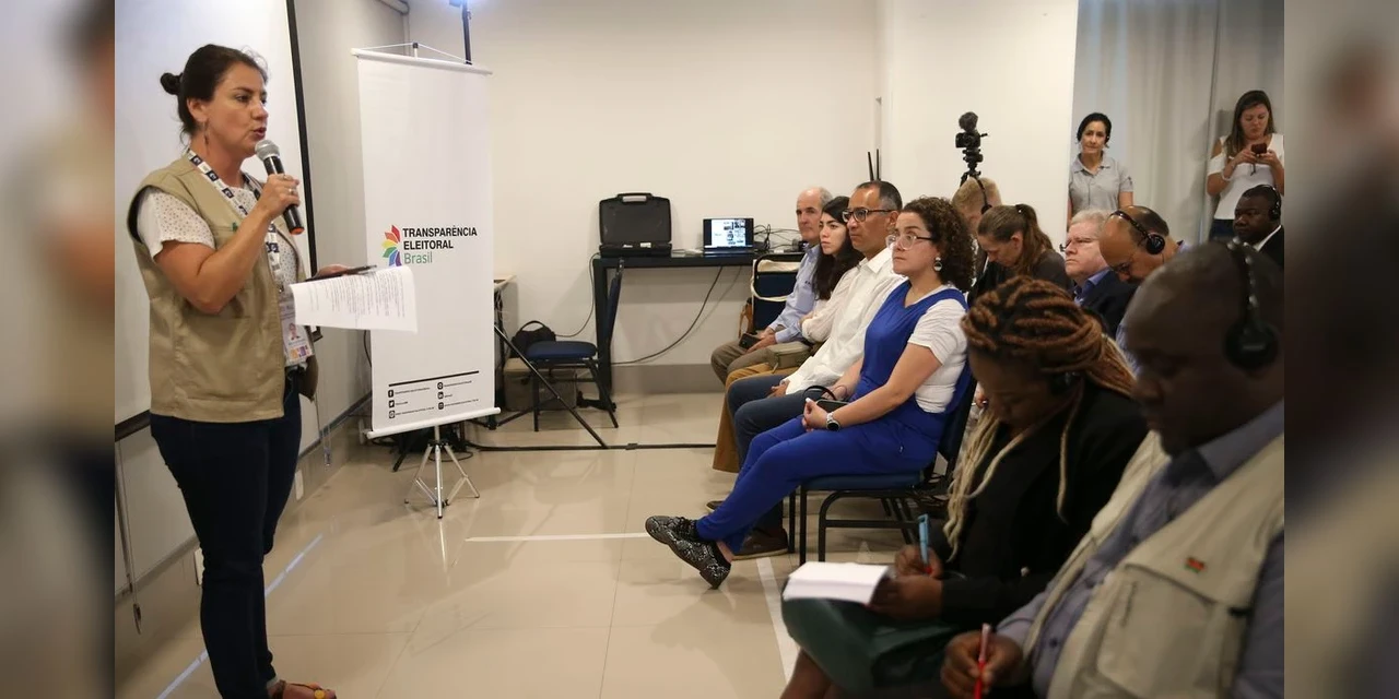 Transparência Eleitoral Brasil diz que eleições fluem com normalidade