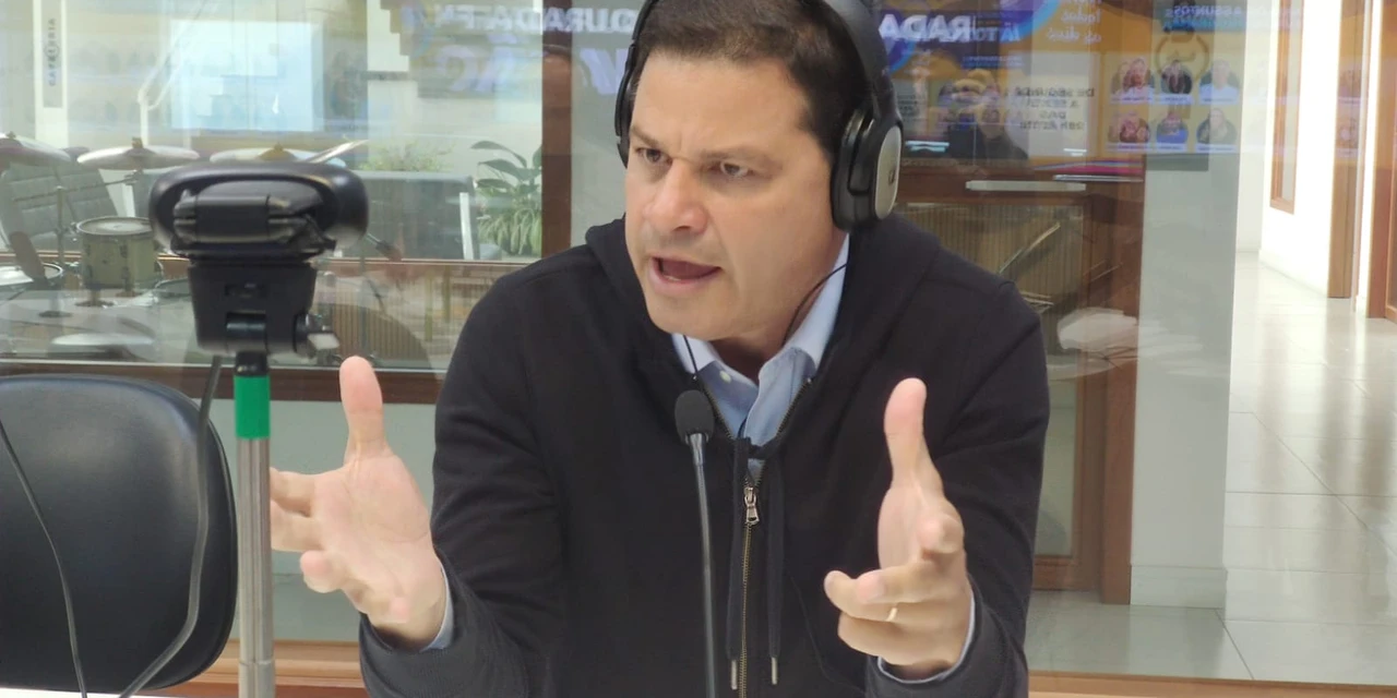 "O problema dele não é comigo, é com a Justiça", rebate Sandro Alex, sobre Jocelito