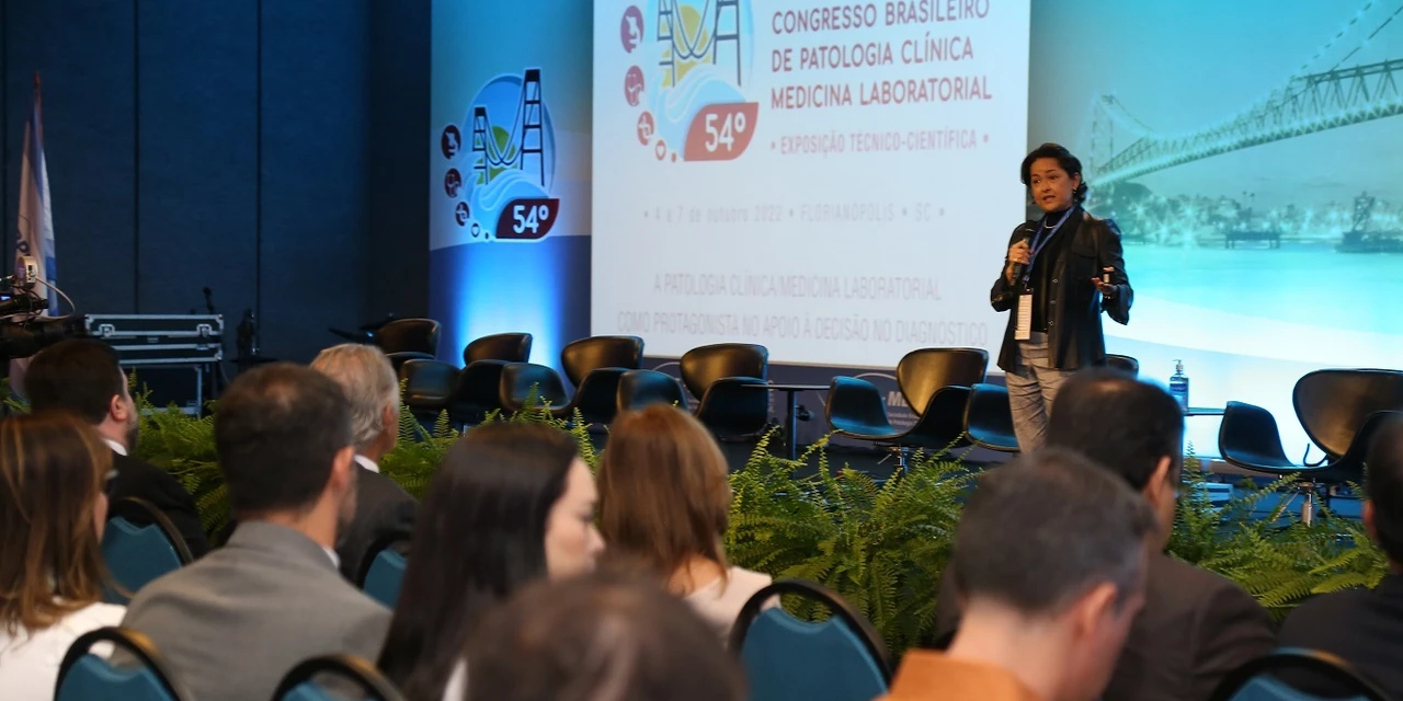 Palestra Magna reforça a importância do diagnóstico no tratamento do paciente