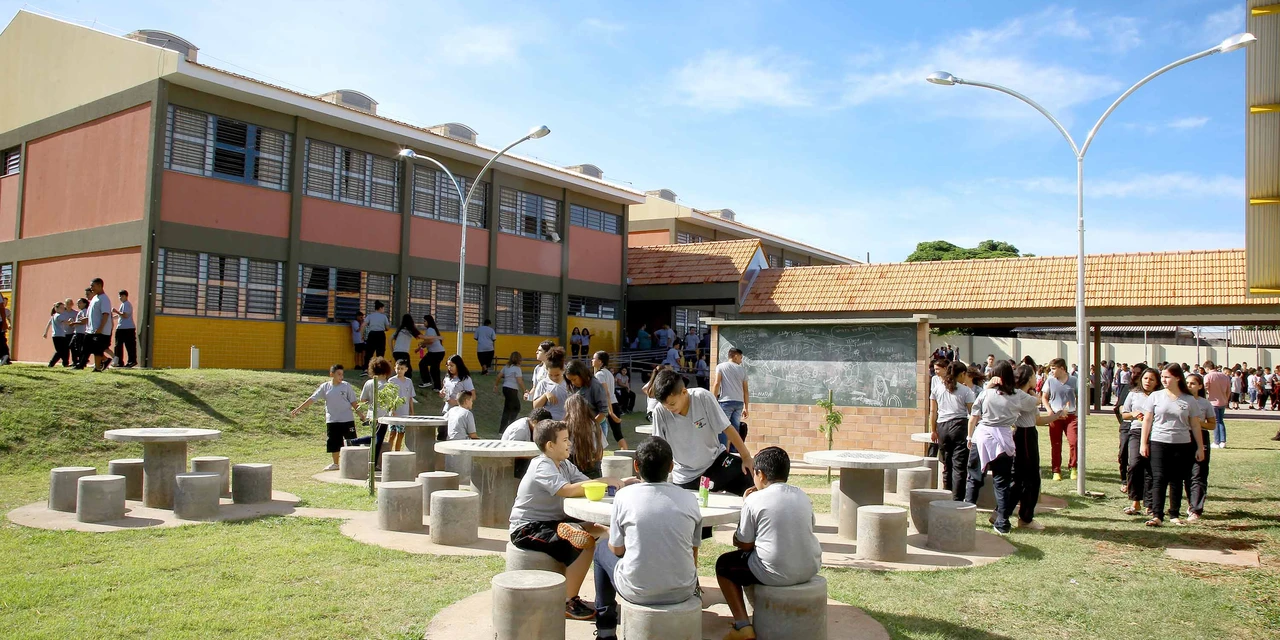 Matrículas para o ano letivo 2023 da rede estadual já estão abertas; veja como fazer