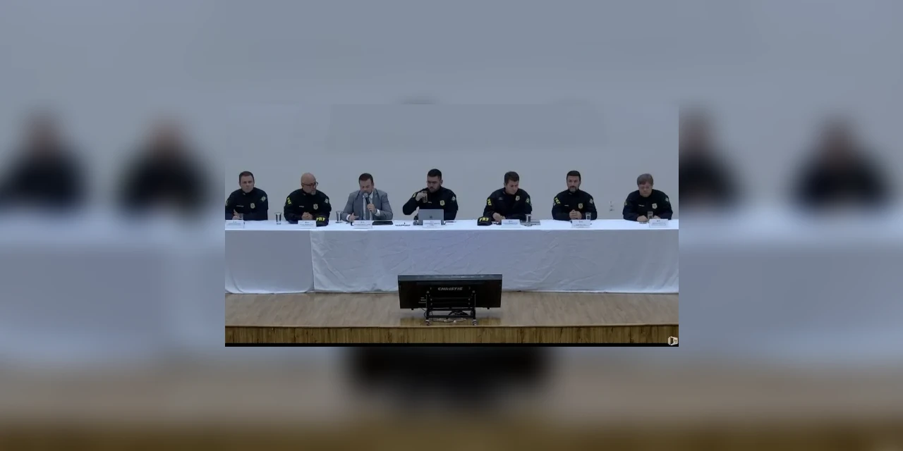 "Estamos trabalhando para a normalidade voltar o quanto antes", afirma PRF sobre liberação das rodovias