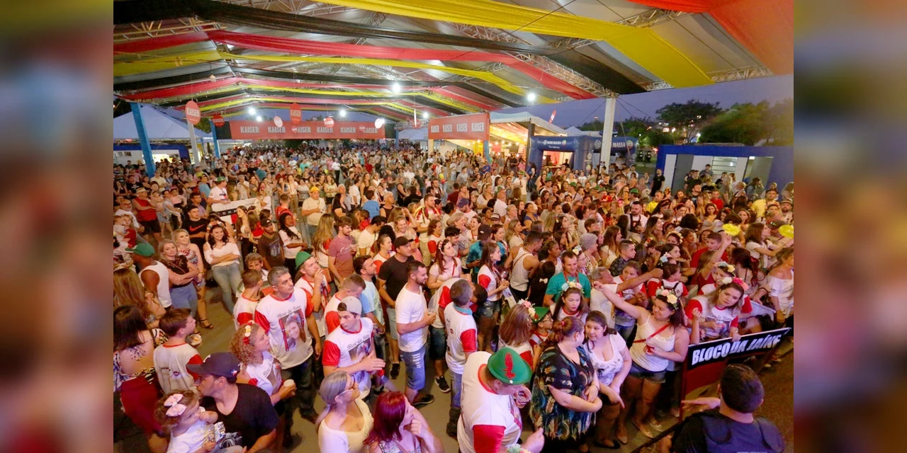 ‘Adesivaço’ garante ingresso para Münchenfest