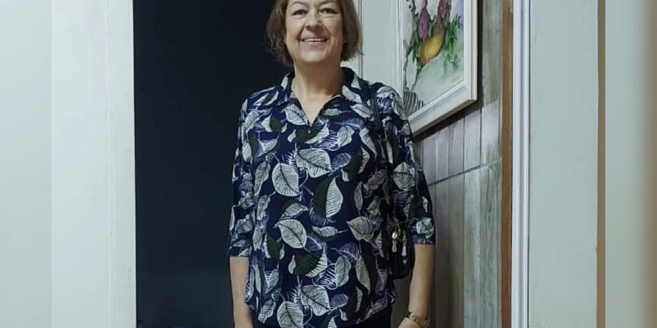 Amigos e familiares se despedem da professora Maristela Iurk