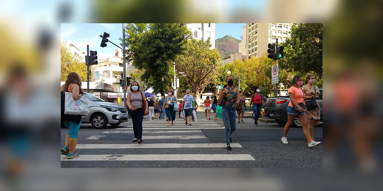 "O Brasil não pode parar", diz Fecomércio PR sobre manifestações