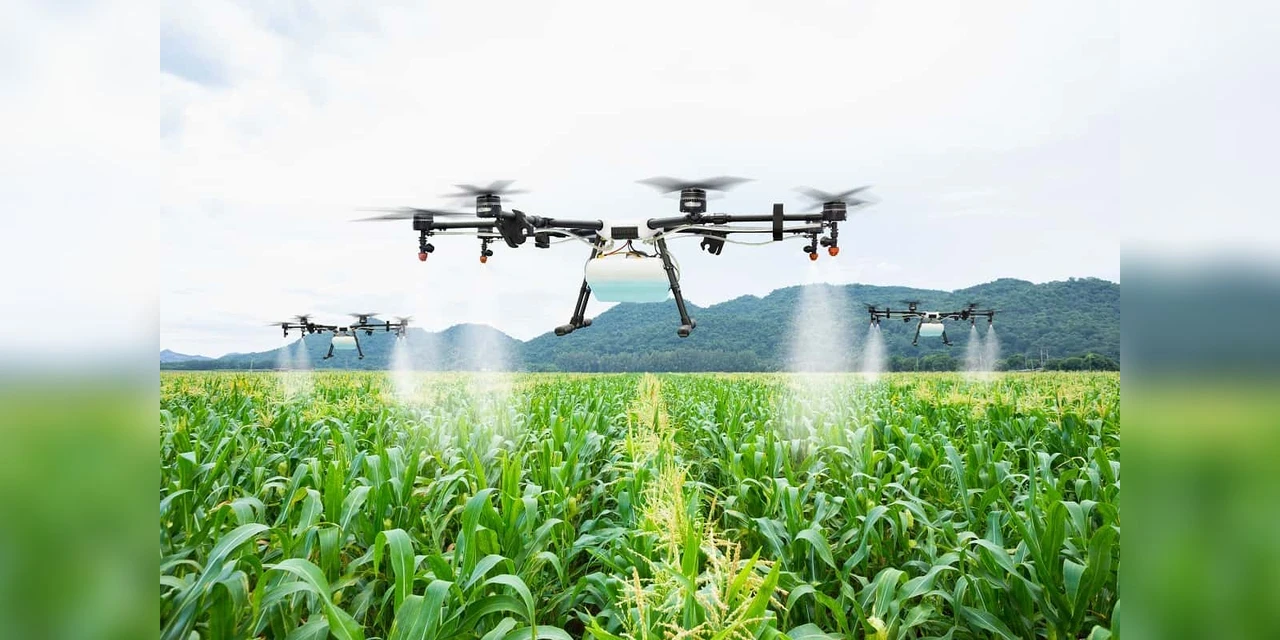 Centro Europeu traz a PG curso de formação de drone para uso na agricultura