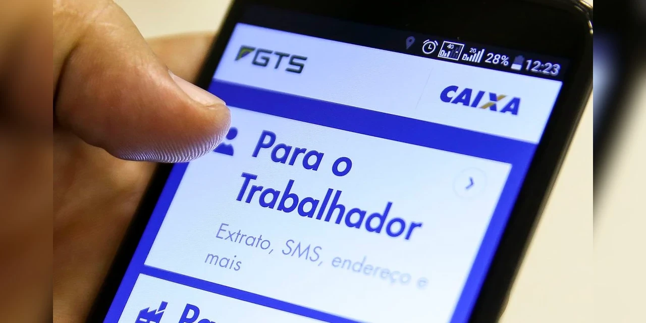 Trabalhadores têm até 15 de dezembro para solicitar o Saque Extraordinário do FGTS