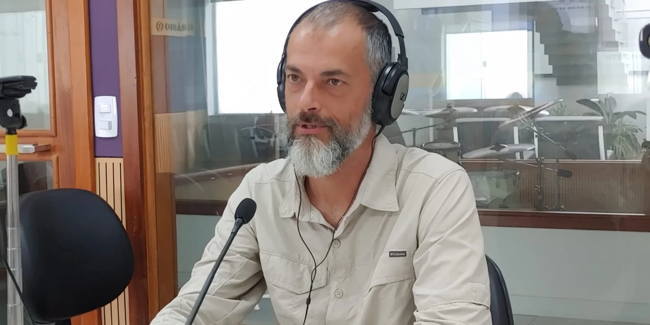 Nova diretoria da AdeTur Campos Gerais toma posse