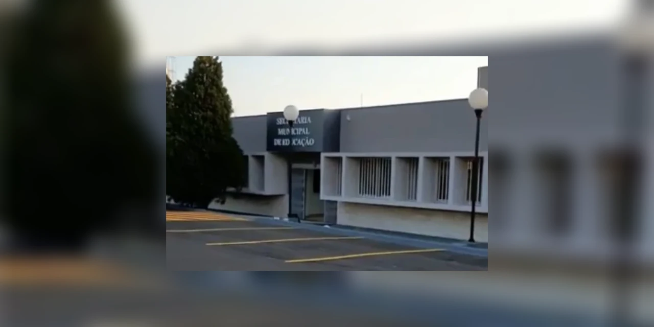 Educação recebe currículos de candidatos para estágio em 2023