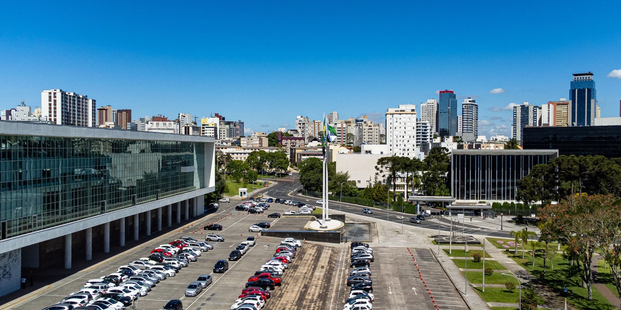 Orçamento do Paraná para 2023 será de R$ 60,5 bilhões