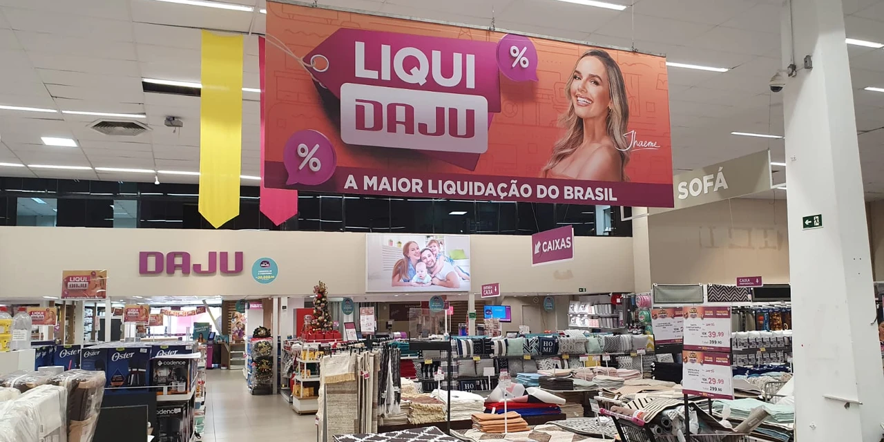 LiquiDAJU oferece produtos com até 60% de desconto