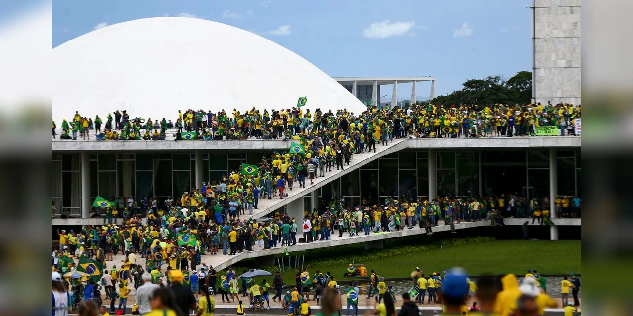 CBF repudia uso da camisa da seleção em manifestações antidemocráticas