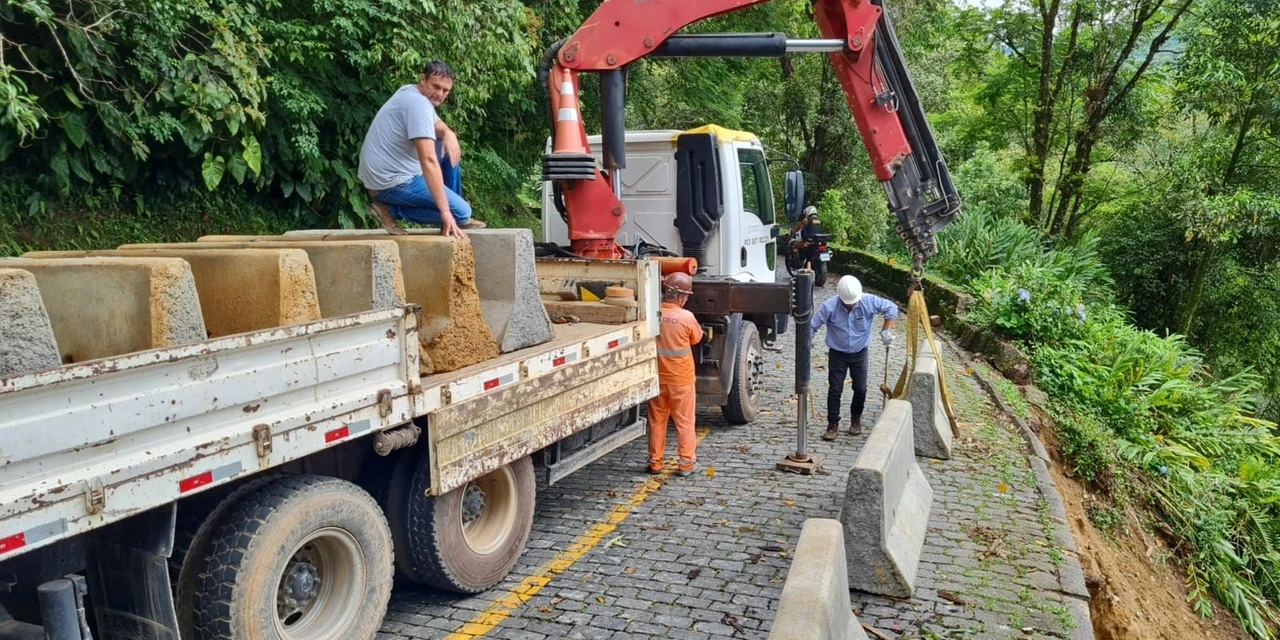 DER/PR prepara Estrada da Graciosa para liberação parcial nesta quarta-feira (11)