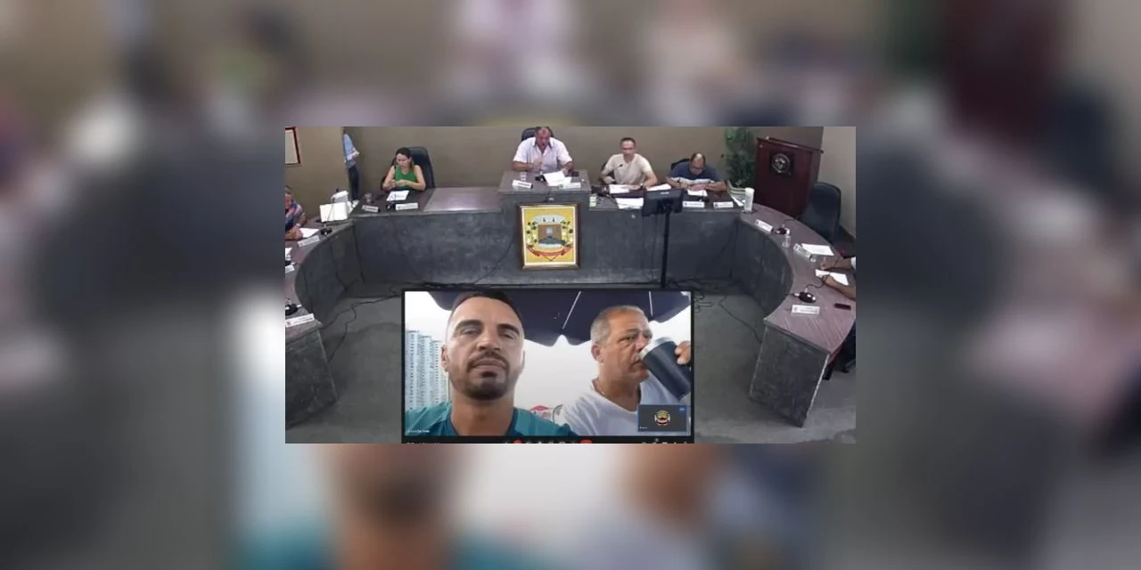 Vereadores do Paraná aprovam reajuste salarial durante 'dia de praia'