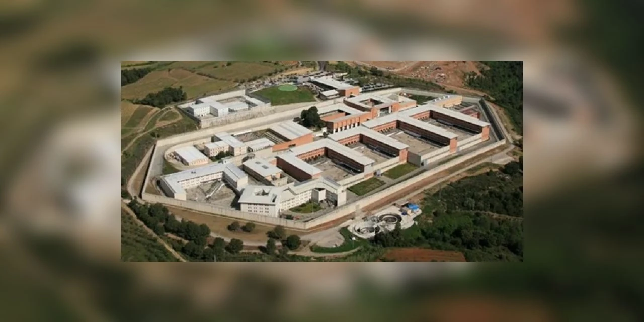 Conheça o presídio para onde foi levado o jogador Daniel Alves