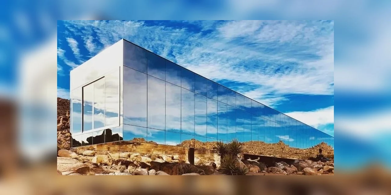 Mansão Invisível de reality da Netflix está à venda por R$ 93 milhões