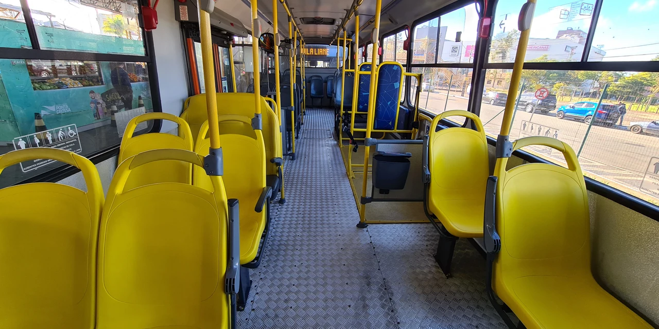 Prefeitura adia audiência pública sobre o transporte coletivo após dissolução de Comissão