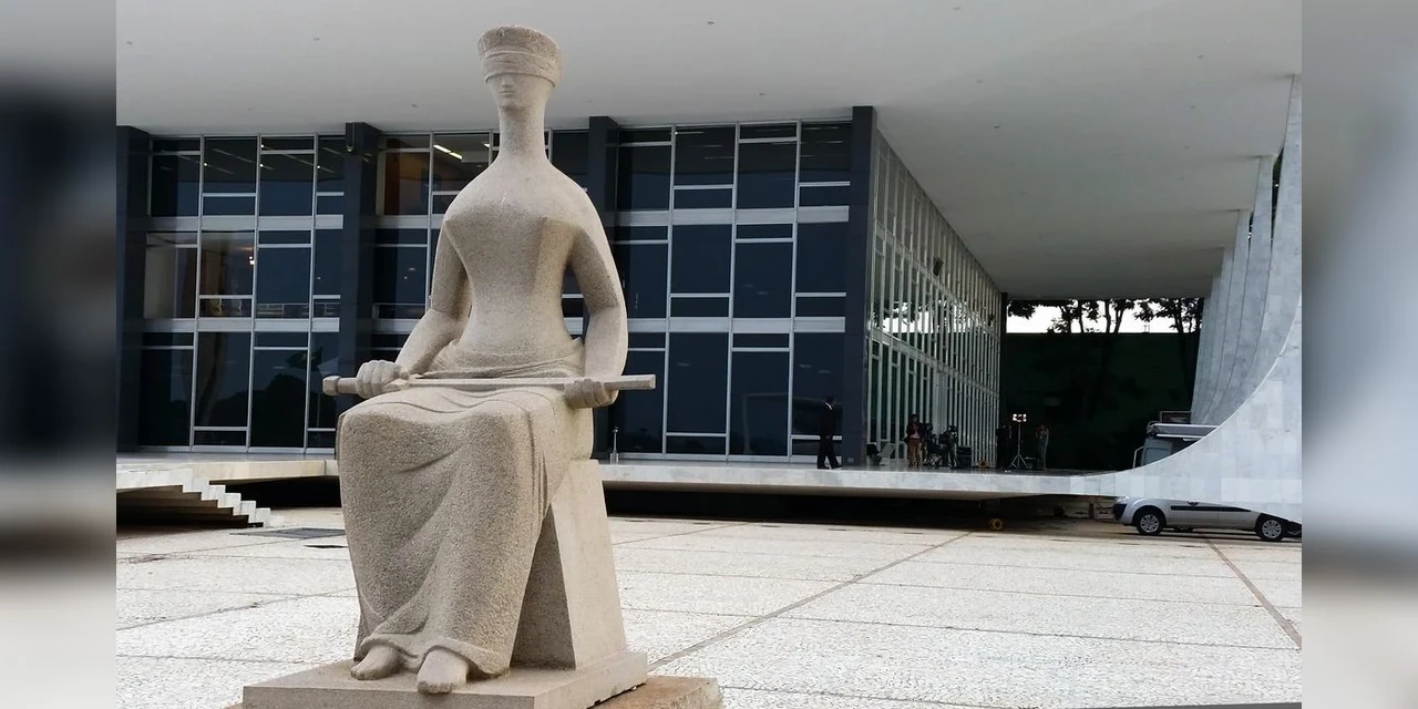 STF vota contra lei que proíbe uso da linguagem neutra nas escolas