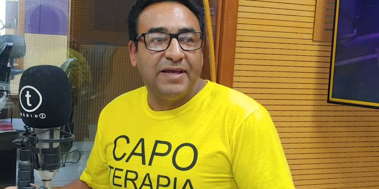 Conheça a capoterapia, tratamento que une idosos com a capoeira