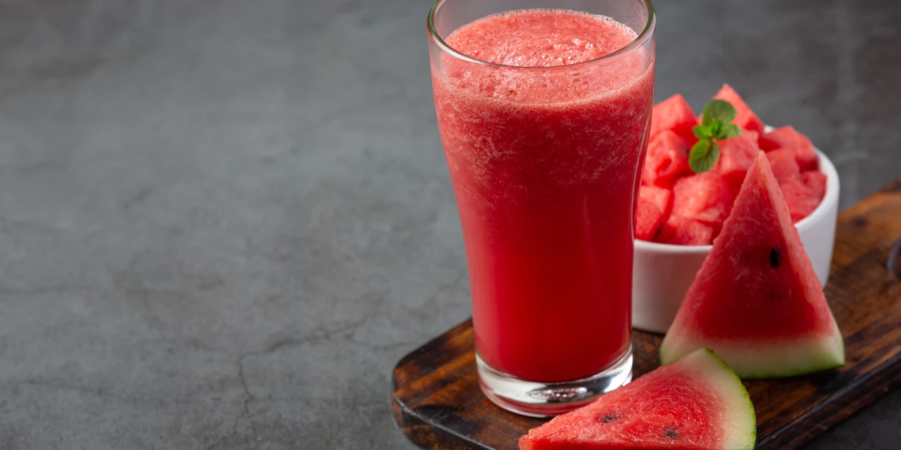 Bebeu demais no Carnaval? Veja sucos e vitamina para combater a ressaca