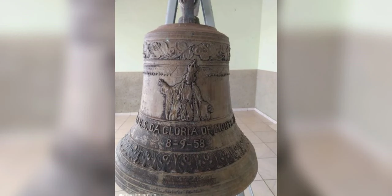 Sino de meia tonelada é furtado de igreja do PR