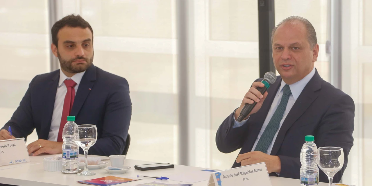 Governo reforça apoio às micro e pequenas empresas para fortalecer economia do Paraná