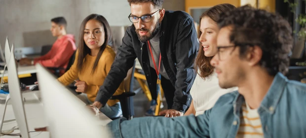 Centro Europeu oferece programa "Experience" com aulas experimentais em diversos cursos
