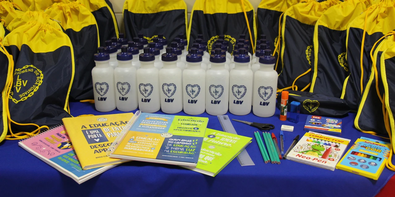 95 crianças e adolescentes de PG são beneficiados com entrega de kits pedagógicos da LBV
