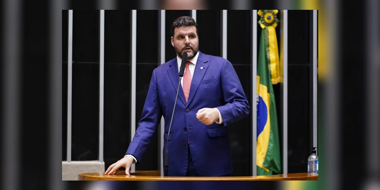 Parlamentares homenageiam Pedro Lupion (PP) pela presidência da Frente Parlamentar da Agropecuária na Câmara
