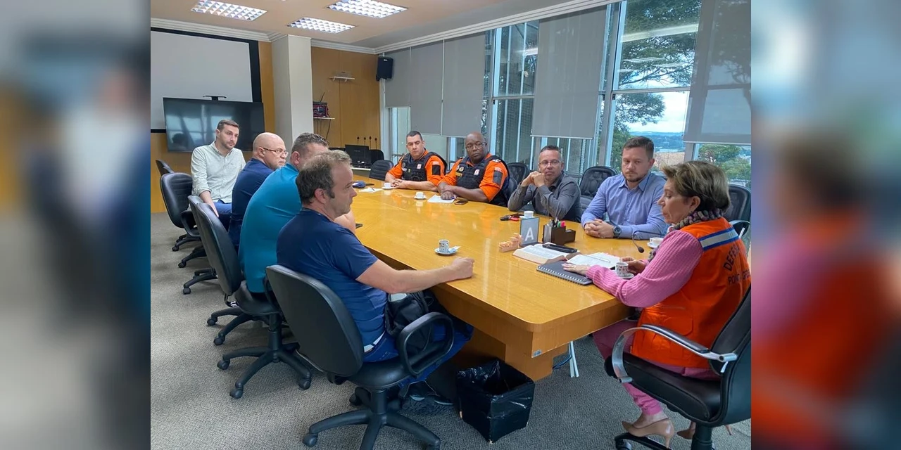 Prefeitura de PG define plano de ação integrado de enfrentamento às chuvas