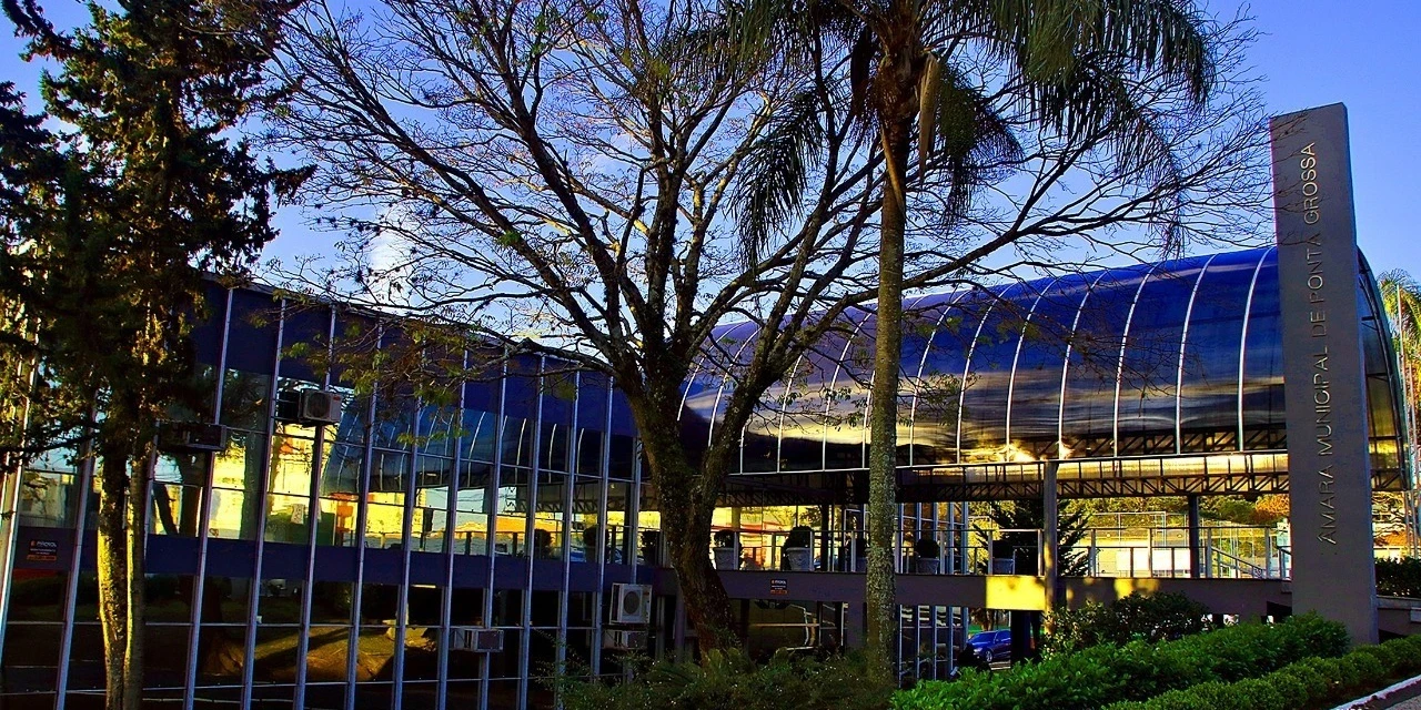 Câmara de Vereadores estuda implantação de Escola do Legislativo em PG