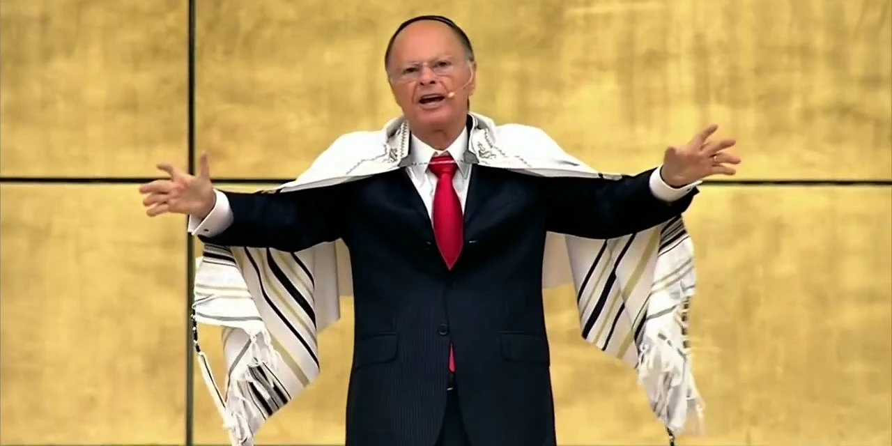 Edir Macedo afirma que orou por Lula e critica falta de incentivos à TV Record