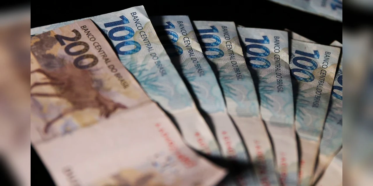 MP do salário mínimo é prorrogada por 60 dias