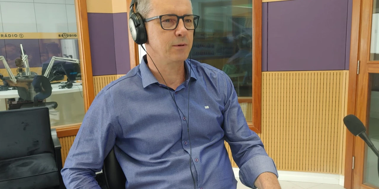 "Tudo o que foi feito morreu, porque começou do zero agora", diz procurador Márcio Rezende sobre nova concessão do transporte público de PG