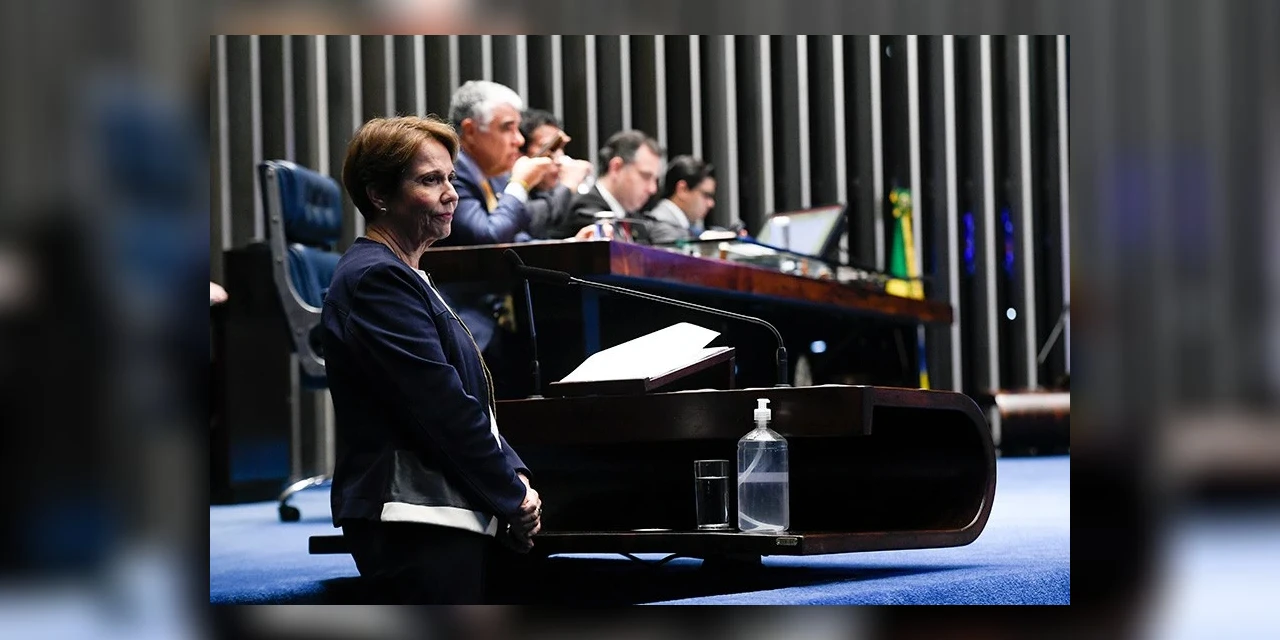 Aprovada ampliação de direito da mulher a acompanhante nos serviços de saúde