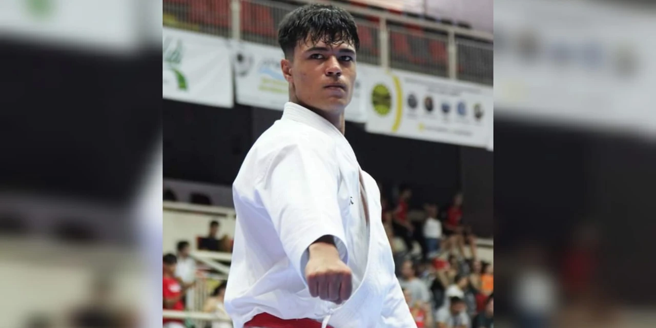 Atleta representa Ponta Grossa no Campeonato Brasileiro de Karatê