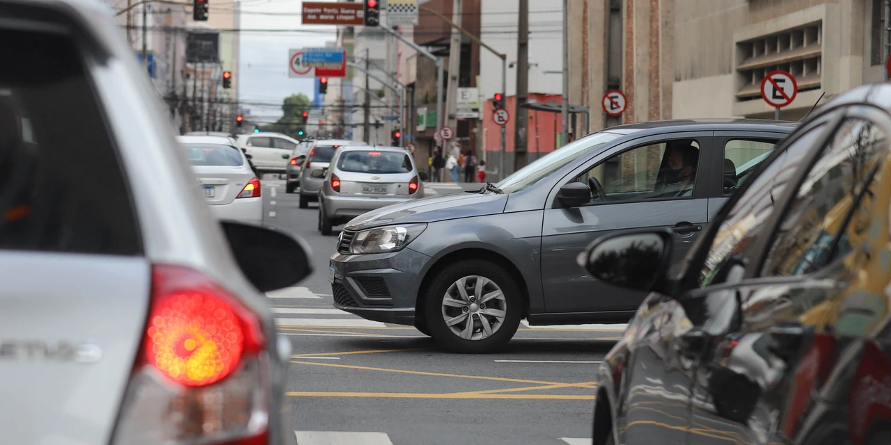 Terceira parcela do IPVA de placas com finais 9 e 0 vence nesta sexta-feira