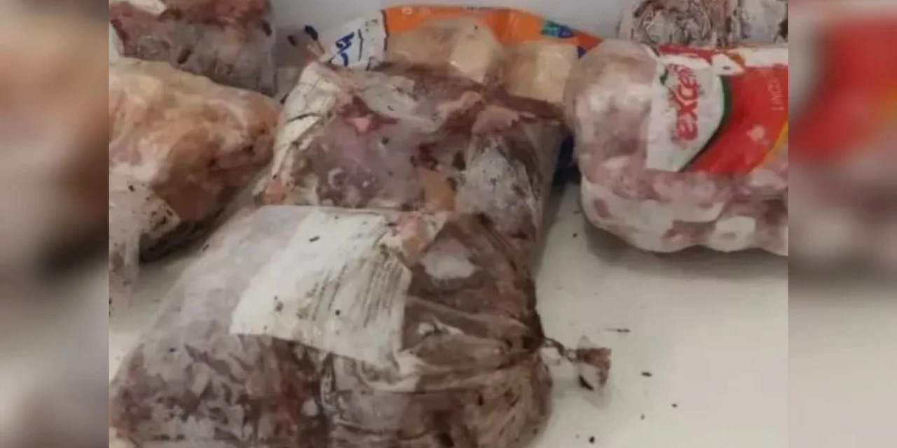 Homens invadem creche duas vezes e furtam cerca de 50 kg de carne no Paraná