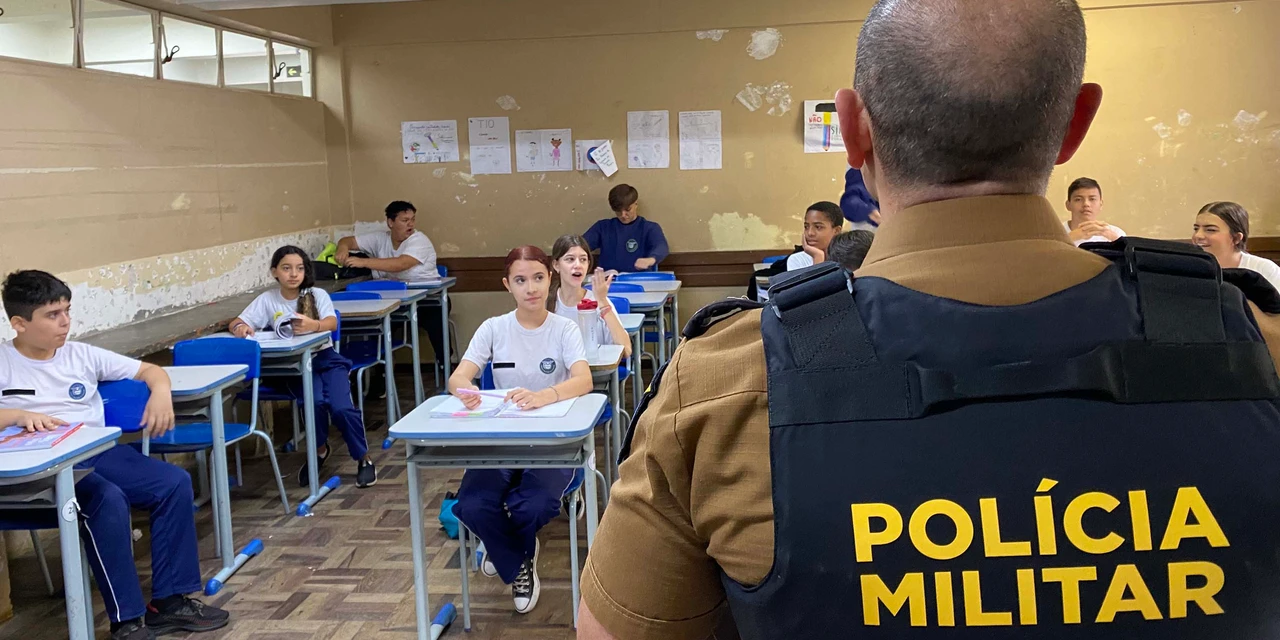 Polícia Militar lança ação de reforço no policiamento escolar no Paraná