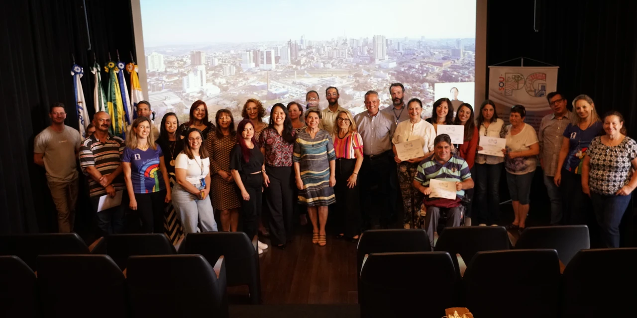 Produtores criativos do Projeto Sou PG recebem certificados
